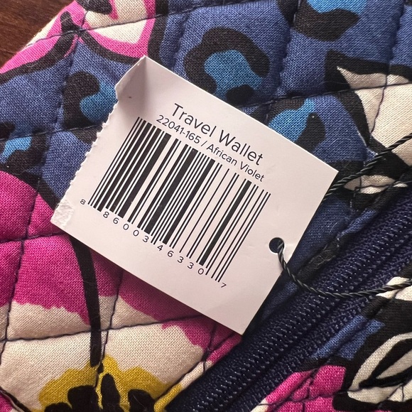 ‼️NWT: Vera Bradley Travel Wallet In African Violet - Picture 6 of 6